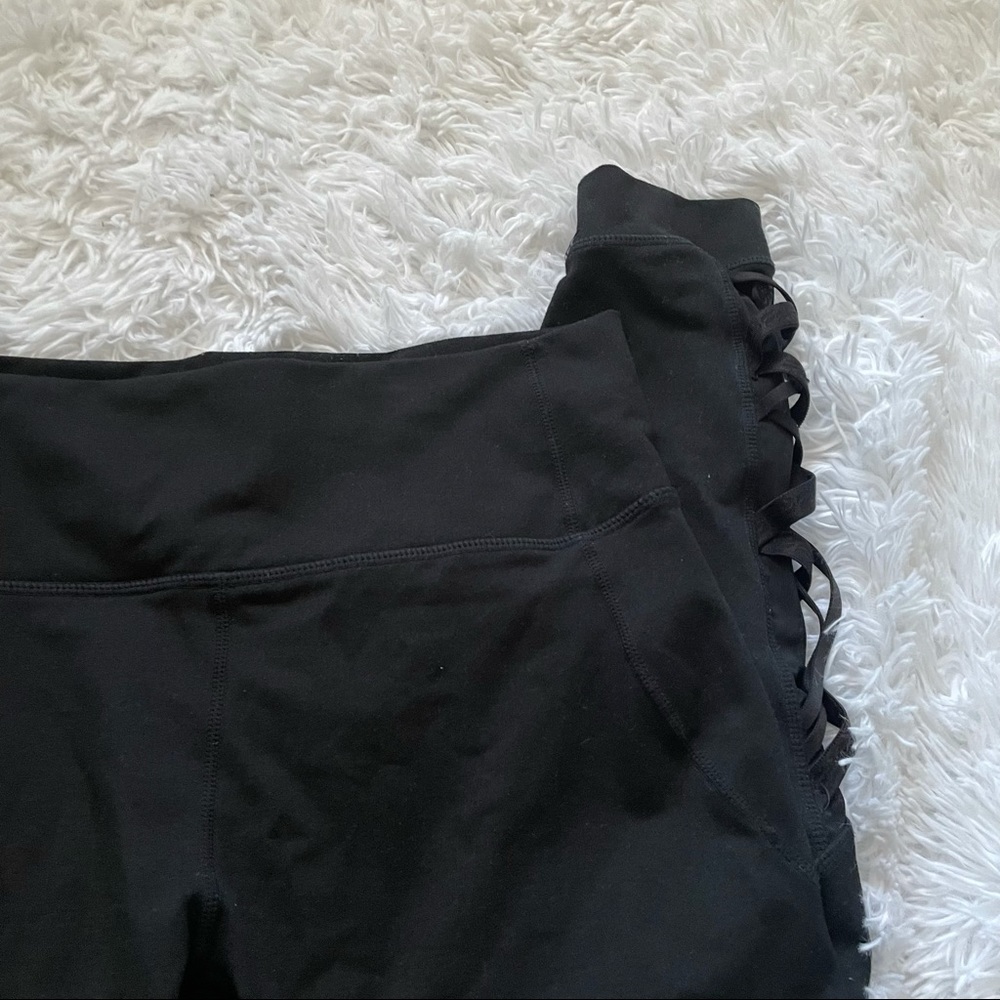 Fabletics Leggings Medium With Mesh And Elastic - image 5